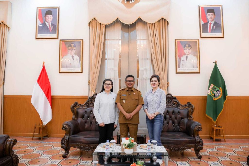 575a177d615c0b6c575a177d615c0b6c7226b5c4-b559-4726-85a5-850bd9576ddd