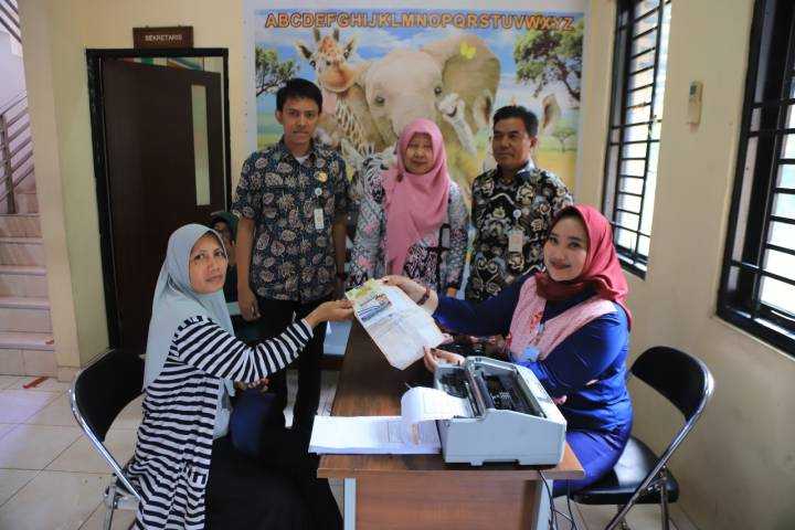 64c21795cbe2265864c21795cbe226582f4f701c-9db2-4eb9-bed4-f2a54741ef6a