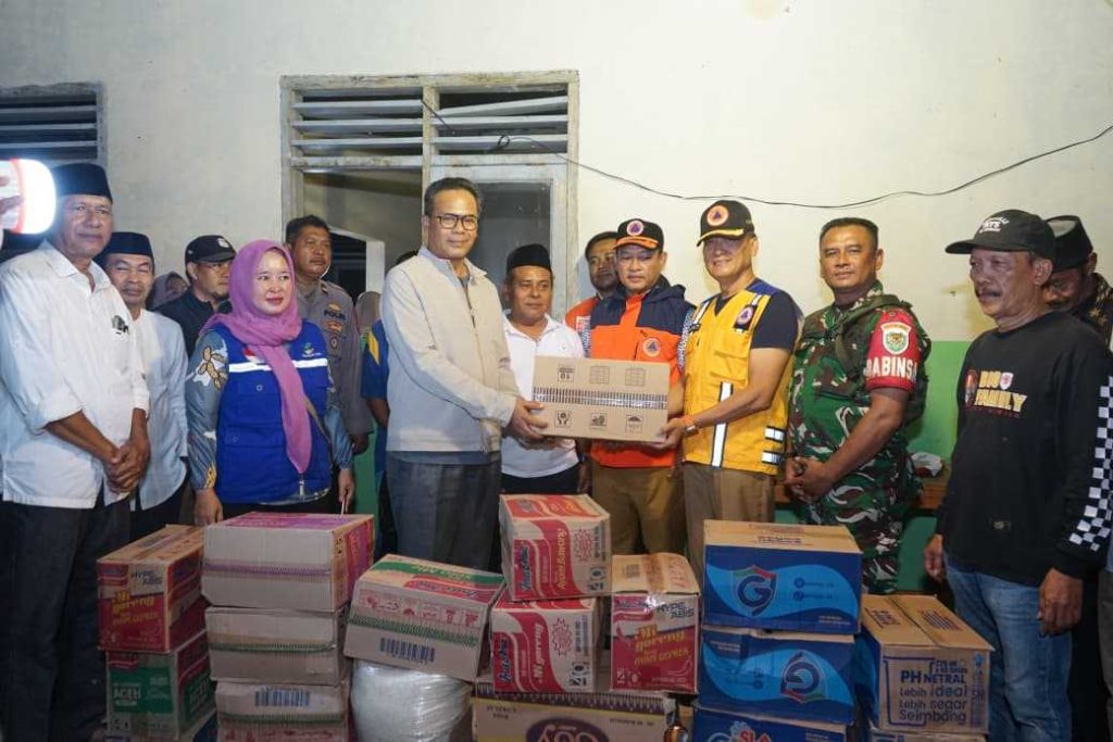 7727633ec38151b97727633ec38151b988f06be1-1561-4bc7-9b4d-e20153f8bd0e