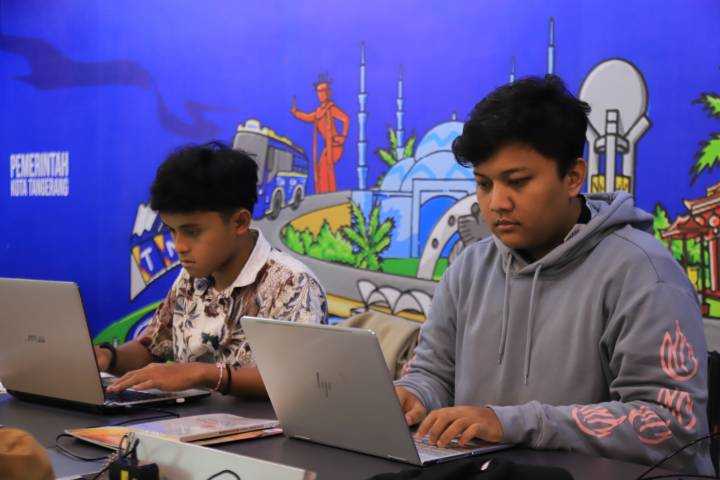 9444f08687087b8b9444f08687087b8bfa7d0b8d-2102-4785-8674-2ee95cb46dff