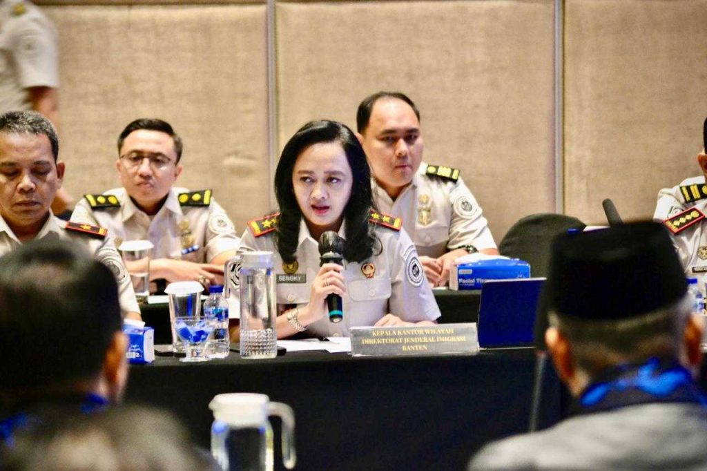 9f6e14919481591c9f6e14919481591c85a762b4-04c7-44a1-a2e4-81a2279e9b5e