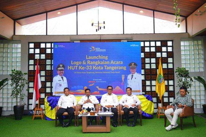 ab7e30a71645c7c6ab7e30a71645c7c64e64f742-0545-4526-8577-ba6638f0c3ee