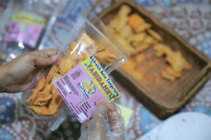 ecce99dc87e2cf56ecce99dc87e2cf5666045e99-dc33-411c-93e7-1afac13185bb