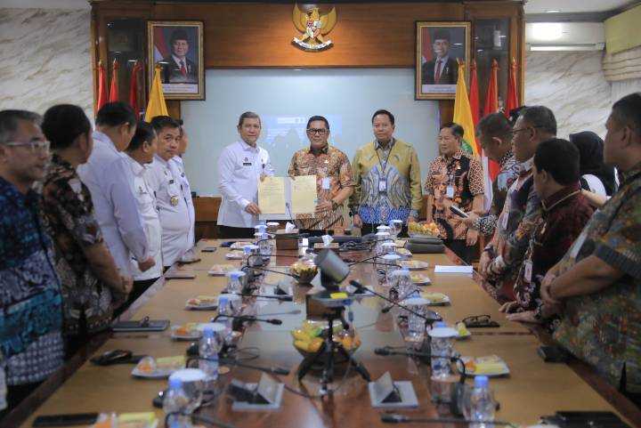 eefff025fb5f417942dc074e5973138d85e355ef-e27a-4a1c-ad17-97dbd53aa8ef