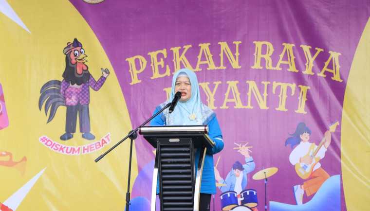 08b98b9ba2f4753b08b98b9ba2f4753b43da1feb-8a1e-4870-a2ac-fa79a261a706