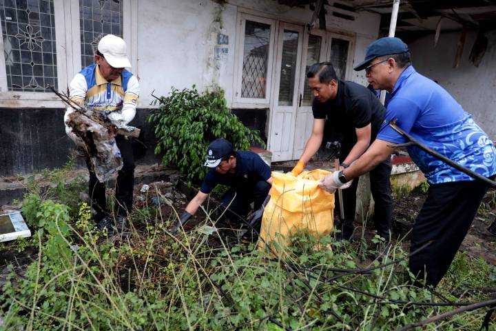 137ca901e383cec1137ca901e383cec173b27eba-a14b-414b-b8fd-d0e3f7dd7ede