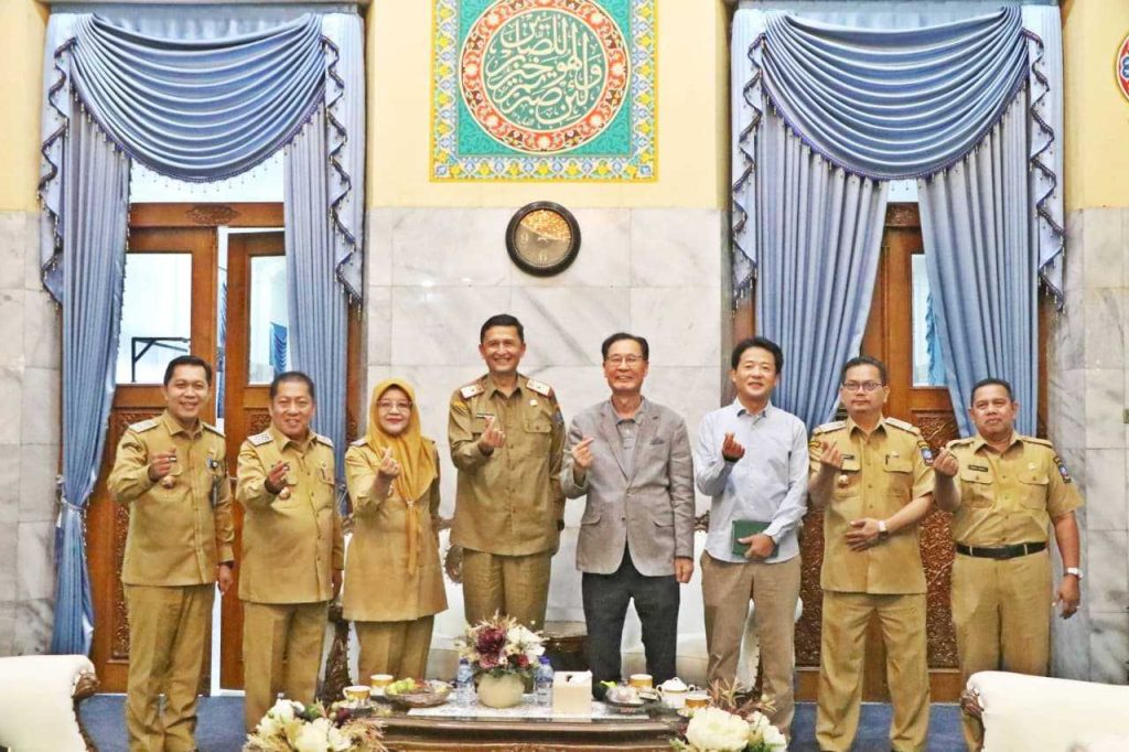 4117204d7eef49234117204d7eef4923b5a28324-03d3-429e-899c-a11bbdd42aa2