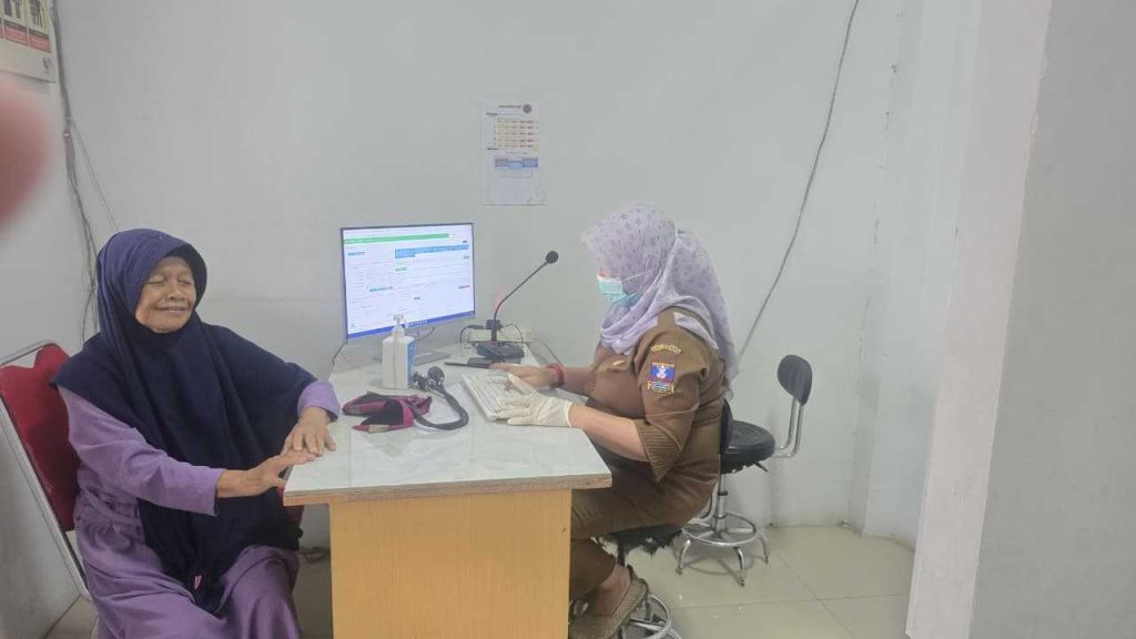 ab32d75bd94279a4ab32d75bd94279a445ff61ce-8245-410f-a74f-d258f3b31d63