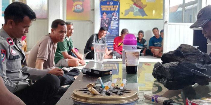 e2e7f09ac27ab16ee2e7f09ac27ab16e2659e98f-0fb0-4cb3-8afa-9b7791478f62