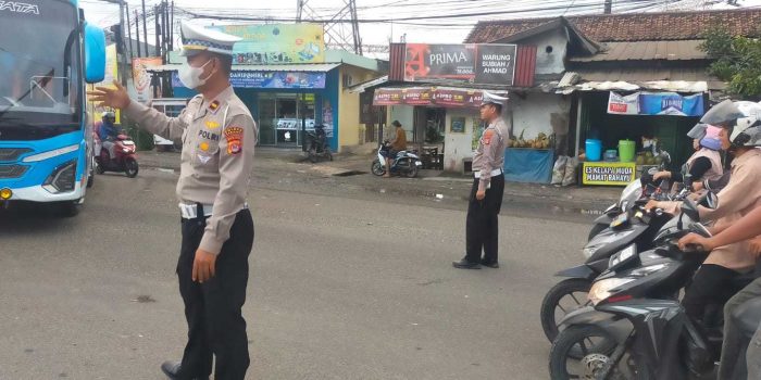 25d083aa51e35c5725d083aa51e35c572fe60217-304f-4b96-9b4d-e2dc08295010