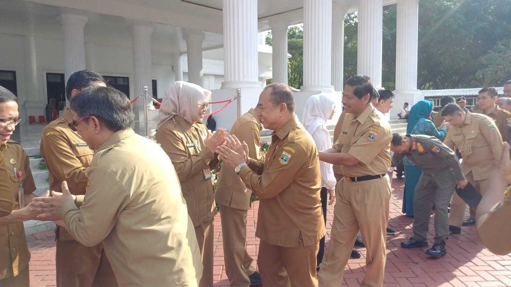 668f1b88ff62a81a668f1b88ff62a81a81dd3b31-bb6d-4131-b080-dfb8c0664ee7