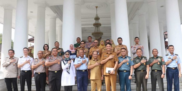 6ca25c0fddd9fe2f6ca25c0fddd9fe2f27a9dc24-3c70-42f3-9e31-4faa08b22bce