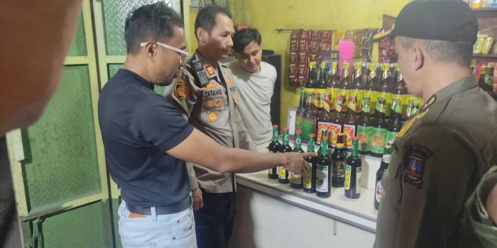 81850f31223a142981850f31223a14290f5d24bf-004f-480f-94c7-06b8ba5f828c