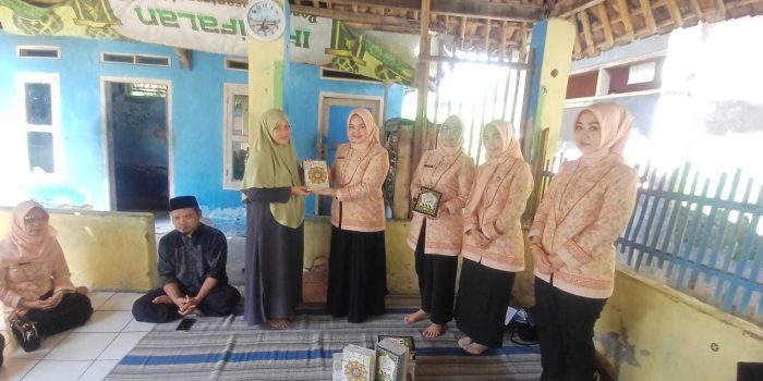 cff69ffd9df6694dd5166c6331ae6768ec97679b-14d9-4ac9-b580-d676d05af6c7