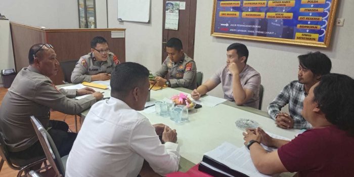 d14875f26736a517d14875f26736a517d0c649c7-d2ad-42af-98d4-be4469880456