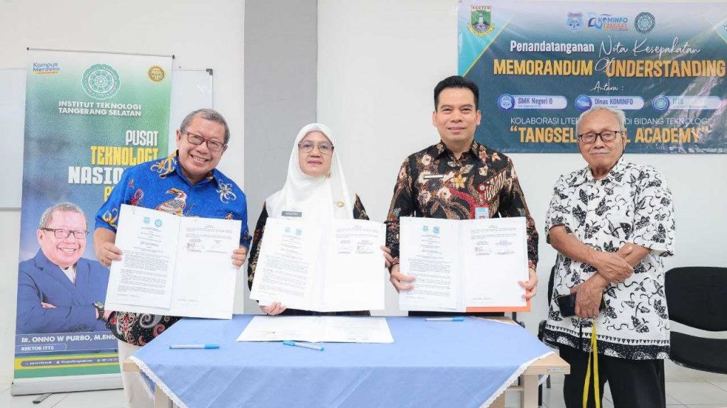 17e545c303cf943517e545c303cf94353fd16963-eea0-4e19-af06-97cfc33c28ed