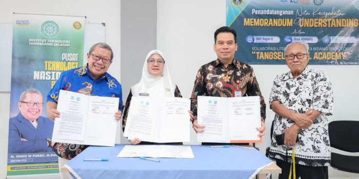 17e545c303cf943517e545c303cf94353fd16963-eea0-4e19-af06-97cfc33c28ed