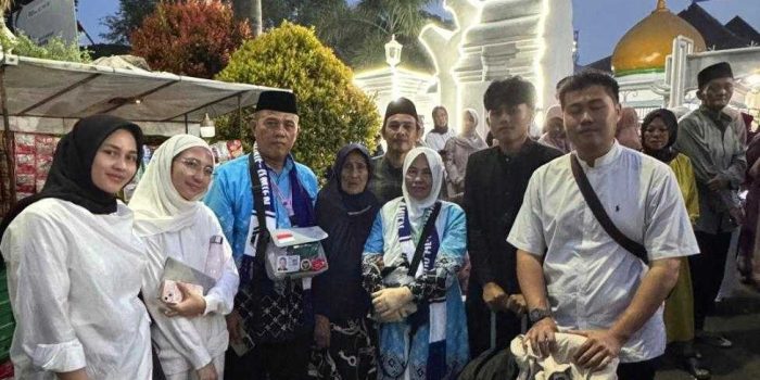 6cf1871a8bd0f4fe6cf1871a8bd0f4fe6b2025ce-3bd1-4769-bc89-1172ac4e7cec