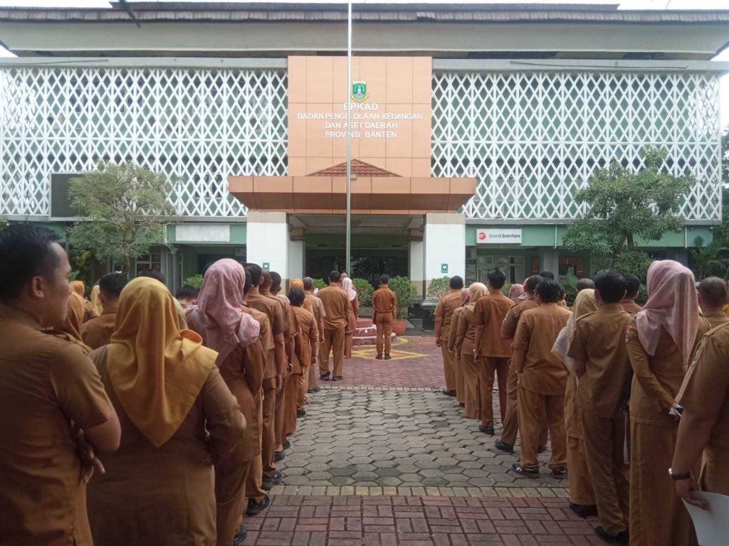 7b6ed54a9c0db8fe7b6ed54a9c0db8fee7c9f37d-d501-4eca-9465-2fd121ac985f