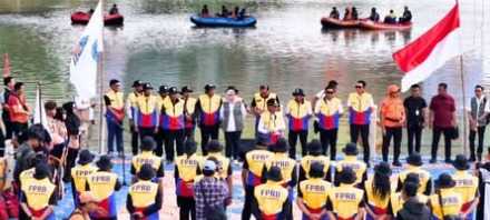 93880d19d948038767e0198d51ed6c2234e37d61-9abb-4f6f-a4b5-614fc812aae1