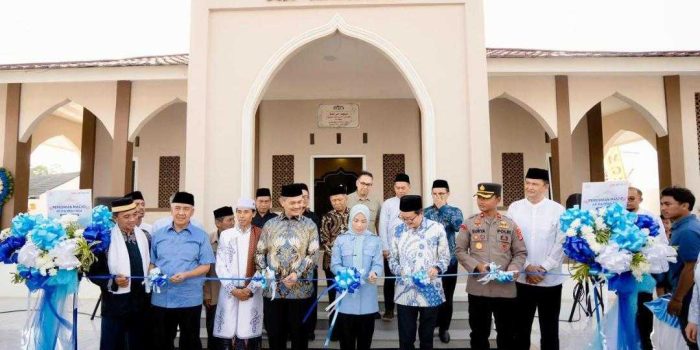 bff2b15e5b370851bff2b15e5b370851c0023121-7d42-435b-89fe-fd051f809aef