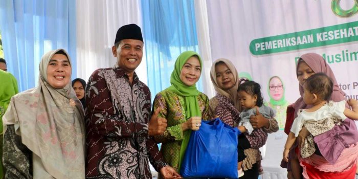 cb3331d99a41bf01cb3331d99a41bf018ac0b016-342e-48b1-99d0-8da22549e175