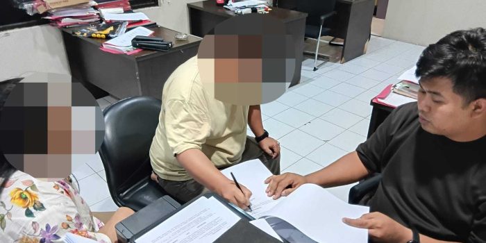 f9aec890255115b3f9aec890255115b3ae1d05ae-2e4c-4a21-ba43-70403ca8b07d