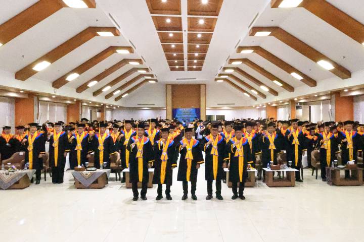 bank-foto-4BLC3fAmN5AFgMsvkrKy1791348479